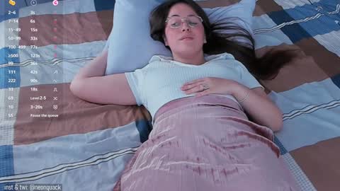 Snapshot of neonquack chatting on 31, 1, 2025 Riley online show from 31, 1, 2025