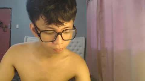 Snapshot of nerdy_nate chatting on 25, 5, 2026 Ethan online show from 25, 5, 2026