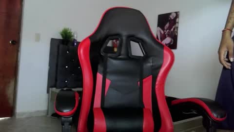 Snapshot of nerek_master chatting on 1, 10, 2025 nerek master online show from 1, 10, 2025