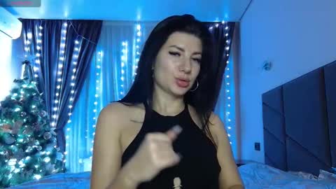 Snapshot of nessystar chatting on 2, 1, 2025 Nessy online show from 2, 1, 2025