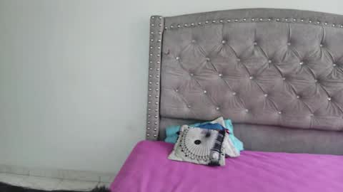 nesuko_kamado online show from 14, 10, 2025