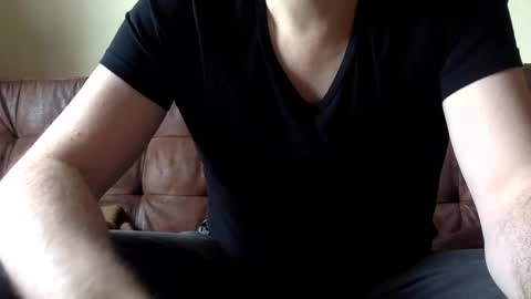 Neu242Gierig online show from 11, 3, 2025