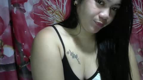 Snapshot of new_lady24 chatting on 7, 3, 2025 new_lady24 online show from 7, 3, 2025