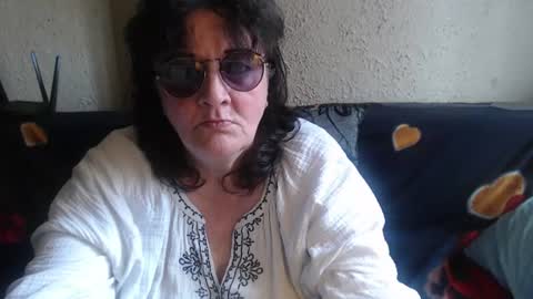 Snapshot of new_milf chatting on 15, 6, 2026 Lilly online show from 15, 6, 2026