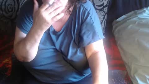 Snapshot of new_milf chatting on 23, 6, 2026 Lilly online show from 23, 6, 2026
