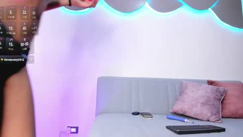 ximena online show from 8, 11, 2025