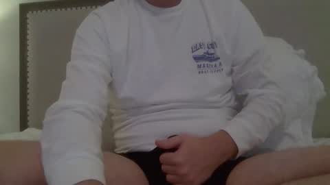 newduser06 online show from 16, 12, 2025