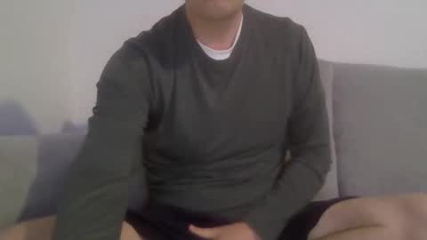 newduser06 online show from 17, 2, 2026