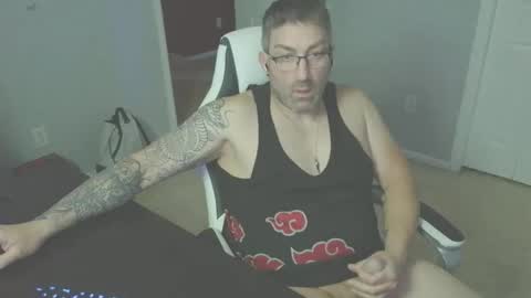 Snapshot of newevo chatting on 26, 5, 2026 newevo online show from 26, 5, 2026