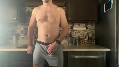 newguy_097 online show from 3, 11, 2025