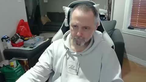 NewWorld online show from 16, 2, 2025