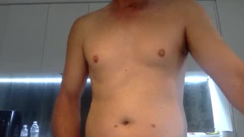 Snapshot of newysub75 chatting on 24, 2, 2025 newysub75 online show from 24, 2, 2025