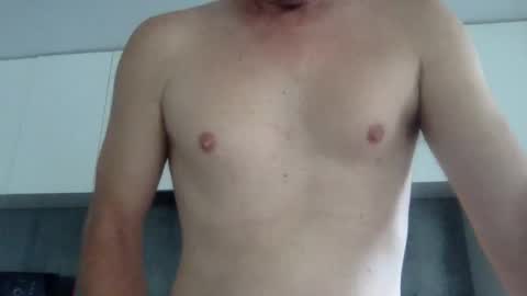 Snapshot of newysub75 chatting on 3, 3, 2025 newysub75 online show from 3, 3, 2025