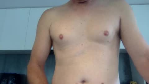 Snapshot of newysub75 chatting on 11, 3, 2025 newysub75 online show from 11, 3, 2025