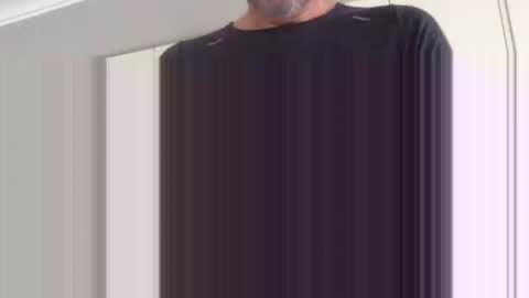 Snapshot of newysub75 chatting on 21, 10, 2025 newysub75 online show from 21, 10, 2025