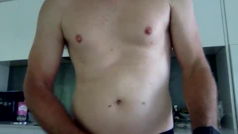 Snapshot of newysub75 chatting on 28, 11, 2025 newysub75 online show from 28, 11, 2025