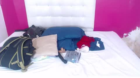 nextdoor_fantasy online show from 26, 11, 2025