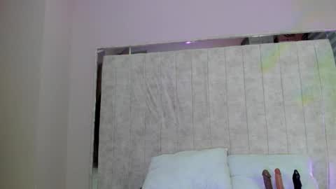 Snapshot of nezuko_16 chatting on 28, 9, 2025 nezuko 16 online show from 28, 9, 2025