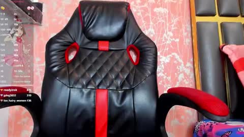 NEZUKO MITSURI online show from 25, 1, 2025