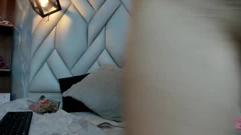 Milena online show from 7, 3, 2025