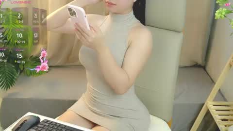 Snapshot of nhatlinhnguyen chatting on 25, 7, 2026 nhatlinhnguyen online show from 25, 7, 2026
