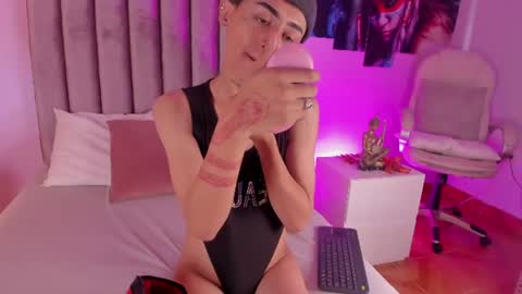 Nico  online show from 17, 6, 2026