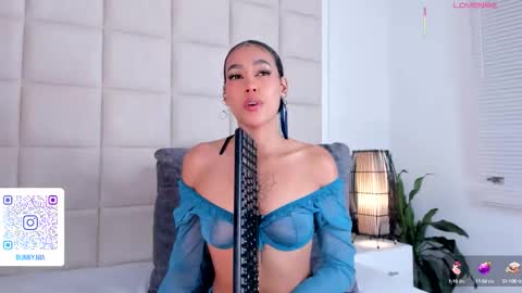 Snapshot of nia_bunny chatting on 29, 9, 2025 Nia online show from 29, 9, 2025