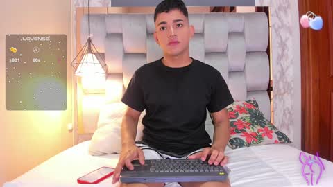 Niall  online show from 4, 12, 2024