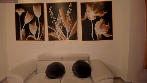 Snapshot of niasalvatore chatting on 2, 6, 2026 Call me Nia online show from 2, 6, 2026