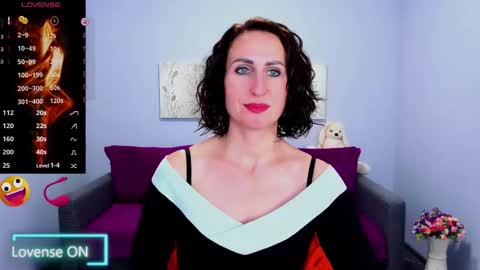 Snapshot of niasmithh chatting on 2, 10, 2025 niasmithh online show from 2, 10, 2025