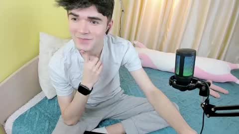 Nick PVT is open FanslyTwitter - Nic kycb online show from 26, 12, 2024