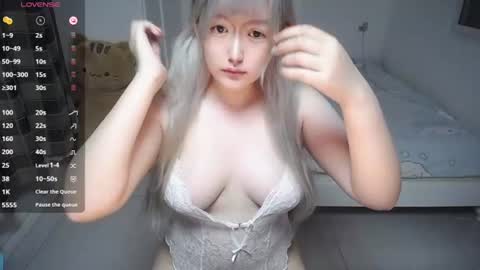 Snapshot of nice_belle chatting on 9, 7, 2026 Belle online show from 9, 7, 2026