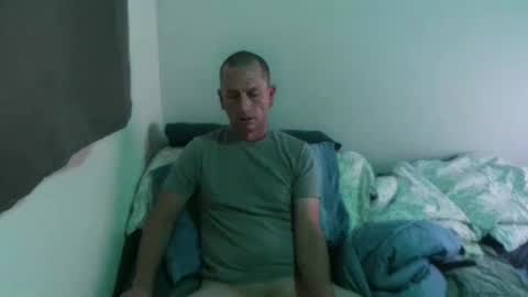 Snapshot of nicebutnaughty25 chatting on 25, 9, 2025 niceguy online show from 25, 9, 2025
