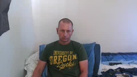 Snapshot of nicebutnaughty25 chatting on 27, 9, 2025 niceguy online show from 27, 9, 2025