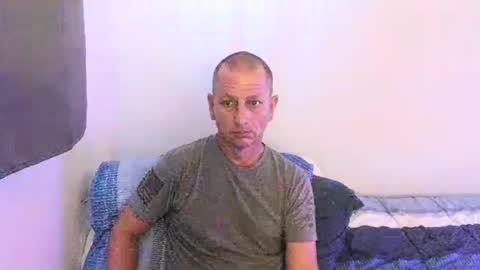 Snapshot of nicebutnaughty25 chatting on 4, 10, 2025 niceguy online show from 4, 10, 2025