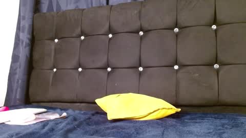 Snapshot of nicecherry_ chatting on 28, 12, 2024 Michell online show from 28, 12, 2024
