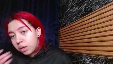 Snapshot of nicecherry_ chatting on 9, 9, 2025 Michell online show from 9, 9, 2025