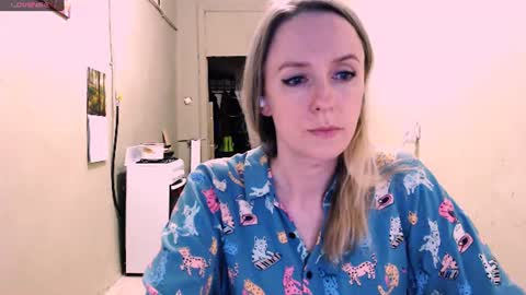 Snapshot of nicekat chatting on 15, 6, 2026 Kathrine online show from 15, 6, 2026