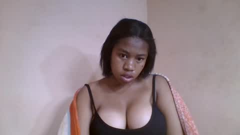 Snapshot of nicelly01 chatting on 15, 6, 2026 nicelly01 online show from 15, 6, 2026