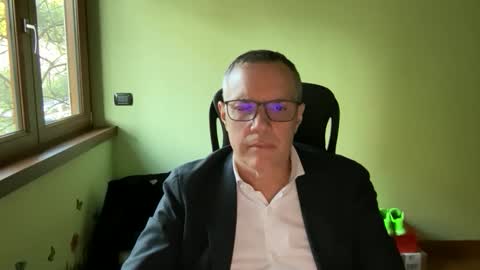 Andrew online show from 9, 4, 2026