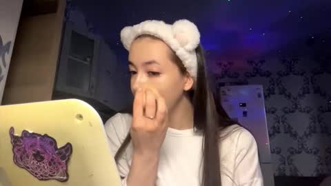 Ellie online show from 2, 11, 2025