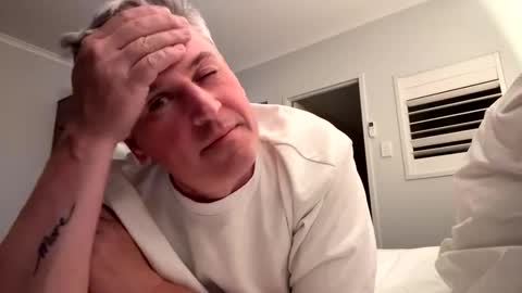 nick578320 online show from 12, 11, 2025