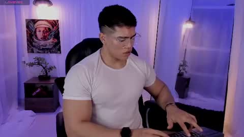 nick fenix online show from 28, 7, 2026