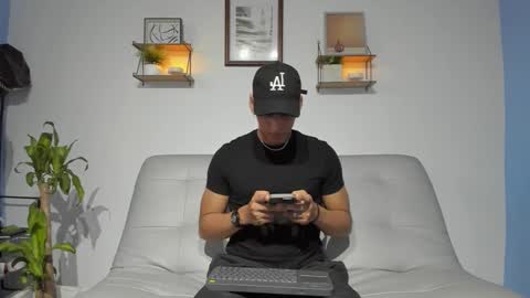 Snapshot of nick_nova chatting on 2, 11, 2025 nick_nova online show from 2, 11, 2025