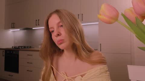 Snapshot of nickacherie chatting on 1, 3, 2026 Nicka Cherie online show from 1, 3, 2026