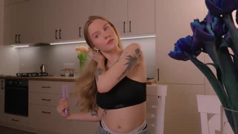 Snapshot of nickacherie chatting on 3, 3, 2026 Nicka Cherie online show from 3, 3, 2026