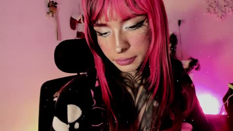   Help me reach 100 thumbs up online show from 9, 1, 2025