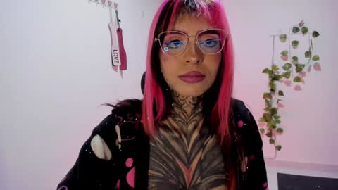   Help me reach 100 thumbs up online show from 17, 1, 2025