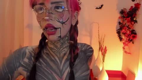   Help me reach 100 thumbs up online show from 12, 10, 2025