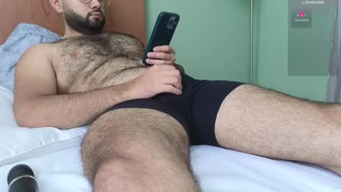 Nicolas              online show from 22, 10, 2025